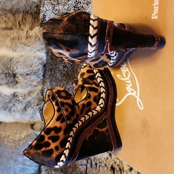 Almost new red bottom espadrilles size 36 - Picture 2 of 10